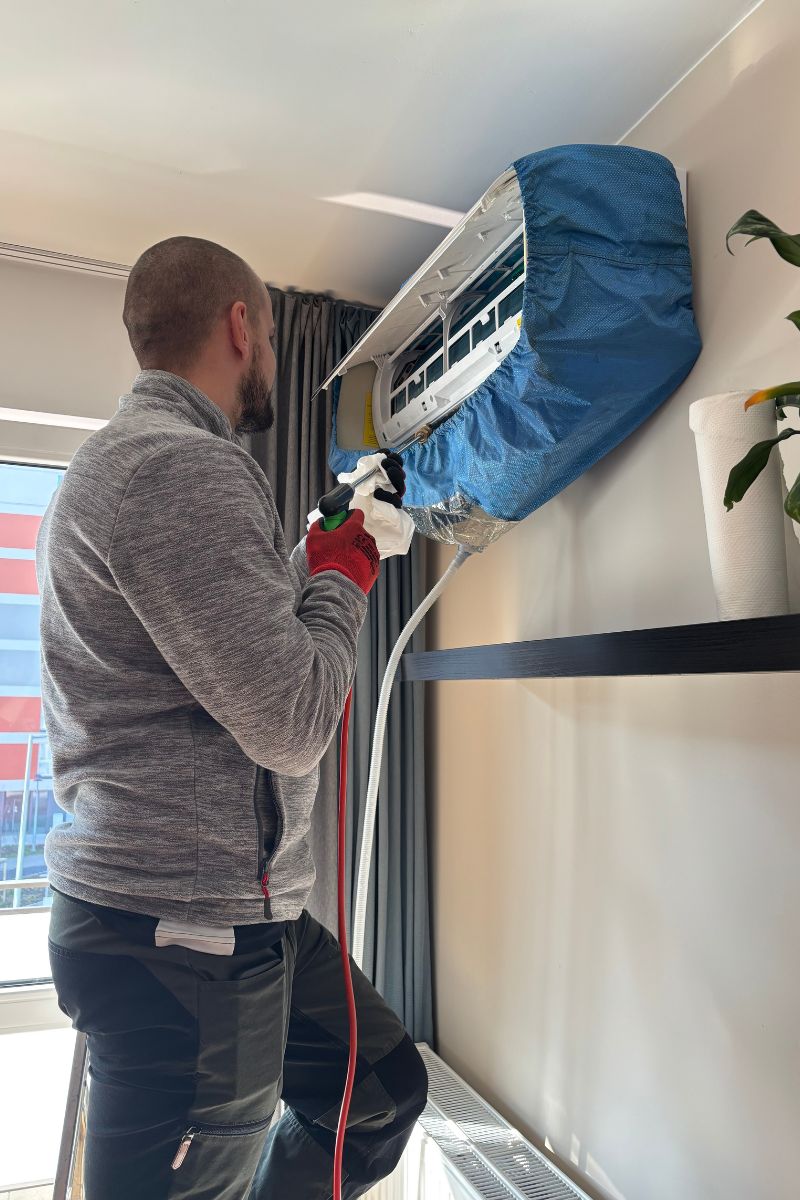 Instalacja klimatyzacji mieszkanie Warszawa